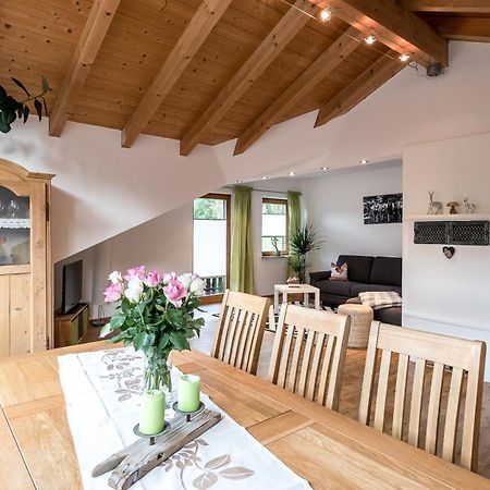 Gigantisch!Hochwertige Ferienwohnung In Den Bergen บาดฮินเดลัง ภายนอก รูปภาพ